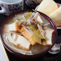 イチゴ、イチゴ。's cooksnap of when they made 青梗菜と厚揚げの味噌汁.