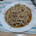うさっこぱん's cooksnap of when they made 豚こま肉　もやし生姜焼き.