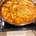 しほまつ's cooksnap of when they made 忙しい時でも簡単おいしいｷﾑﾁ鍋♪.