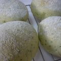 yunaochan's cooksnap of when they made きれいな緑のバジルパン.