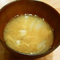 さおりらっくま's cooksnap of when they made 玉ねぎ えのき 舞茸の味噌汁 簡単です♪.