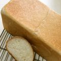 TeaMuffin's cooksnap of when they made しっとり蜂蜜極上生食パン詳しい解説付き.