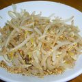 バナナ屋さん's cooksnap of when they made 簡単♫ウマイ♬もやしのナムル.