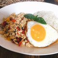 KaOrU＊°'s cooksnap of when they made 簡単★本格ガパオライス♪.