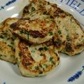 たまちゃん✌'s cooksnap of when they made 鶏むねミンチとニラの豆腐ハンバーグ.