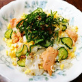 よよっち♪'s cooksnap of when they made 簡単♪鮭のちらし寿司（サラダ風）.