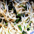 ☆紅愛☆'s cooksnap of when they made レンジで簡単ほうれん草ともやしのおひたし.