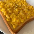 なーな★☆'s cooksnap of when they made マヨコーントースト.