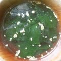 花時計咲いた's cooksnap of when they made お椀で直接♪1杯分だけ作る、わかめスープ.