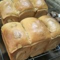 ameうめ's cooksnap of when they made HB早焼き☆ふわやわレーズン食パン.