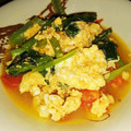 ёdey2upё's cooksnap of when they made 和風☆小松菜とトマトのたまご炒め.