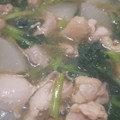 ＊ぱーる＊'s cooksnap of when they made 大根と小松菜と豚こま肉のうま煮.