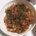 yuu君ママ's cooksnap of when they made 冷蔵庫にあるもので！簡単そばめし♡.