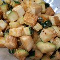とうふ。's cooksnap of when they made ズッキーニと厚揚げの味噌マヨケチャ炒め♪.