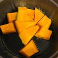 ゆちのーマンマ's cooksnap of when they made ストウブで作るカボチャの煮物.