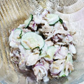 莉々美ママ's cooksnap of when they made サバマヨと紫玉ねぎのサラダ.
