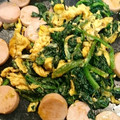 ☆ドキンちゃん☆”'s cooksnap of when they made ほうれん草とお魚ソーセージの卵とじ.