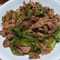 ナーちゃん's cooksnap of when they made 簡単♪豚こまとピーマンの味噌炒め.