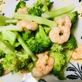 あかひな☆'s cooksnap of when they made エビとブロッコリーのガーリック炒め.