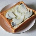 nana_tenjo's cooksnap of when they made オニオンわさびトースト♪.