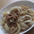 きらり流れ星's cooksnap of when they made 牛肉と玉ねぎのオイスターソース炒め☻.