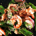 食卓旅行's cooksnap of when they made えびとキヌサヤの玉子炒め（丸新本家）.