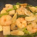 minami飯's cooksnap of when they made 具沢山　野菜とシーフードのシャンタン炒め.