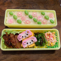 Hanarila's cooksnap of when they made お弁当♪かまぼこでかわいいウサギさん.