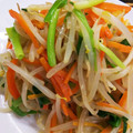 hatomugi茶's cooksnap of when they made 簡単シャキシャキもやし炒め.