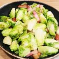 めりり's cooksnap of when they made 芽キャベツとベーコンのコンソメ炒め.