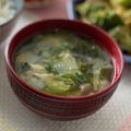 ちゃぴ♥'s cooksnap of when they made 色鮮やかな小松菜の味噌汁♪.