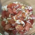 kuriyopi's cooksnap of when they made トマトのうま塩レモンマリネ【作り置き】.