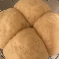 おにぎり56's cooksnap of when they made 3合炊飯器で！ふわっふわ手捏ねパン.