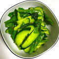 夕飯は６時です's cooksnap of when they made ほうれん草ときゅうりの梅ナムル。.