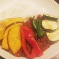 yoshi560's cooksnap of when they made 超簡単！夏野菜のトマトキーマカレー☆.