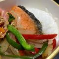 ☆GSSQHY☆'s cooksnap of when they made たっぷり彩り野菜とサーモンのムニエル.