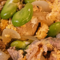 まあみママ's cooksnap of when they made そら豆と新玉ねぎの卵とじ.