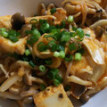 ケロやま先輩's cooksnap of when they made とろりん♫厚揚げときのこのトマチーズ炒め.