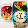 poccho's cooksnap of when they made 簡単＊ドラえもんのキャラ弁.