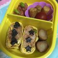 お犬番長。's cooksnap of when they made 幼稚園 お弁当 ＊ロールオムライス＊.