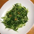 rahane's cooksnap of when they made シャキッと豆苗 にんにく炒め.