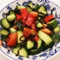 SHⅰ's cooksnap of when they made 簡単！きゅうりとトマトの塩昆布サラダ.