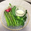 ☆こまっと☆'s cooksnap of when they made ブロッコリーの葉と芯の捌き方と茹で方.