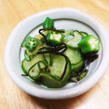 ジュスカ's cooksnap of when they made オクラときゅうりの塩昆布和え.
