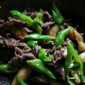 クックLB0KZO☆'s cooksnap of when they made 牛肉となすとピーマンの甘辛しょう油炒め♪.