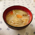 waco25's cooksnap of when they made 朝食！ 大根 人参と 油揚げの お味噌汁.