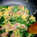 jinjin3218's cooksnap of when they made 業務スーパー　ほうれん草と卵の炒め.