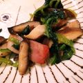 ぺたんこクマ's cooksnap of when they made ほうれん草椎茸ベーコンのバター醤油炒め.