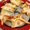 カーマさん's cooksnap of when they made 余った餃子の皮でチーズ包み.