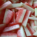 カクヨ's cooksnap of when they made 捨てないで～スイカの皮の浅漬け.
